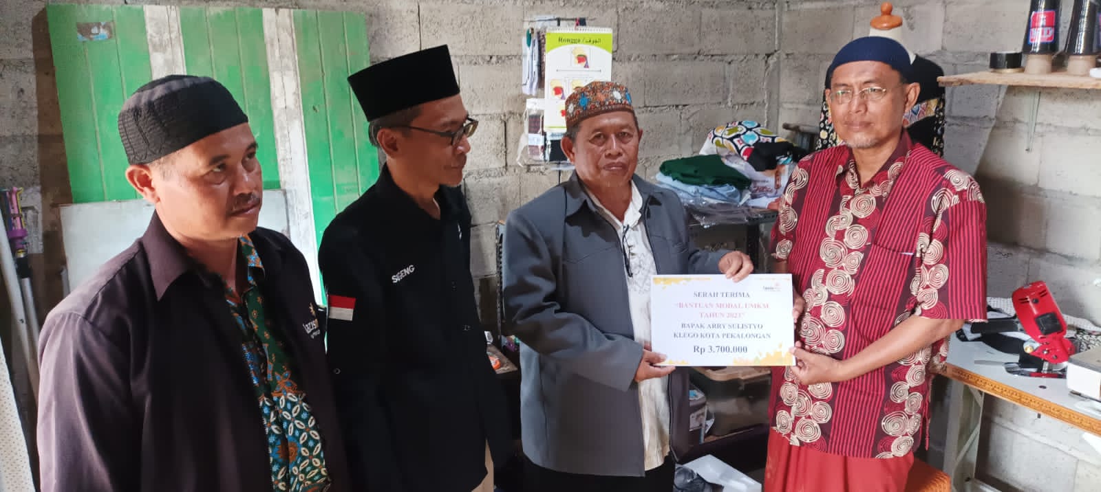 Tidak Hanya di Bidang Kuliner, Lazismu Kota Pekalongan Perluas Cakupan Bantuan UMKM di Bidang Konveksi dan Elektrik
