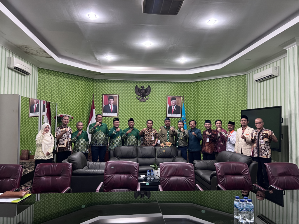 Audiensi Lazismu dan Pimpinan Daerah Muhammadiyah Salatiga Bersilaturahim dengan Penjabat Walikota