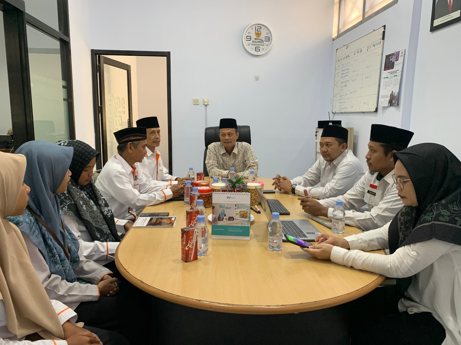 Lazismu Kabupaten Tegal Sampaikan Laporan Zakat 2023 ke Baznas Kabupaten Tegal